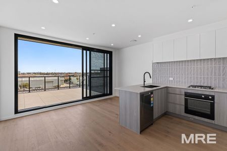 403/29 Genoa Street, Moorabbin - Photo 4