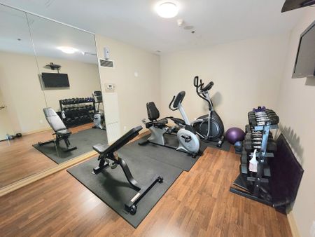 For Lease - 220 Forum Drive Unit# 1704, Mississauga, Ontario - Photo 3