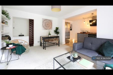 1 bedroom flat to rent - Photo 3