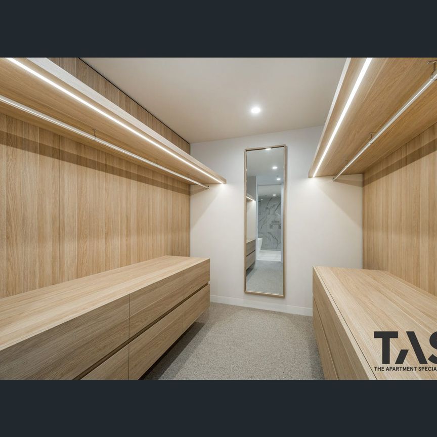 Penthouse/18 Lilydale Grove, Hawthorn, Vic 3122 - Photo 1