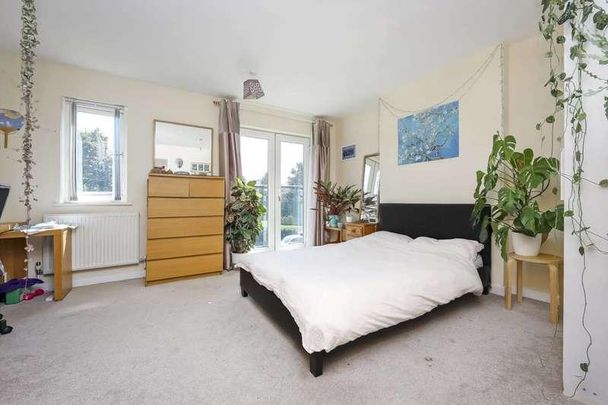 Calypso Crescent, Peckham, SE15 - Photo 1