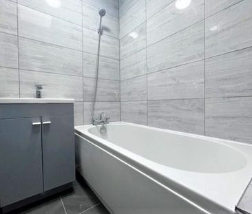 1 bedroom in a house share to rent - Photo 6