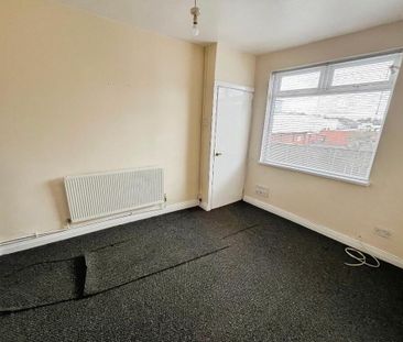 21 Ridgeway Street, Lisburn, BT28 1BY - Photo 3