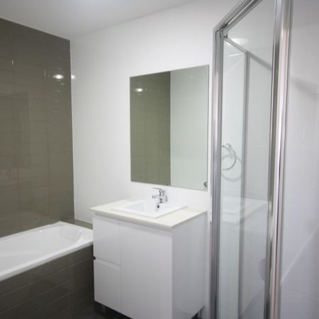 2 Bedroom Apartment for rent - Photo 4