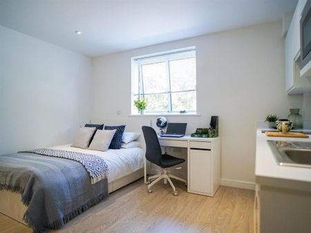 Studio to rent - Photo 4