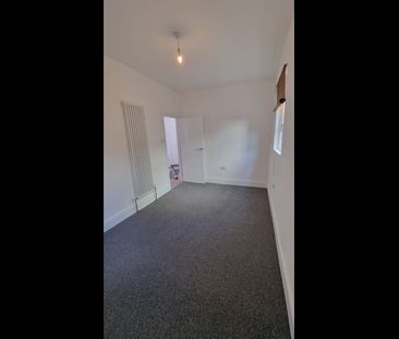 3 Bed Flat, Havelock Road, CR0 - Photo 4