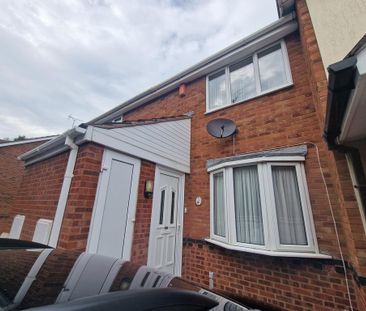2 bedroom semi-detached house to rent - Photo 2