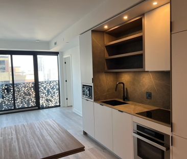 For Lease - 55 Charles Street Unit# 2302, Toronto, Ontario - Photo 2