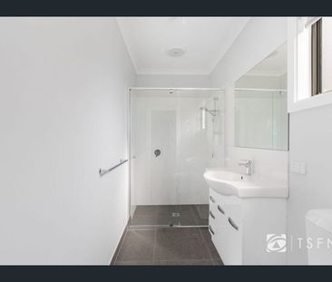 Townhouse Close to Hospital - Photo 1