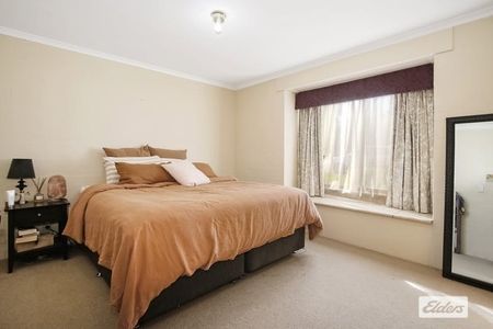 East Wodonga Living! - Photo 3