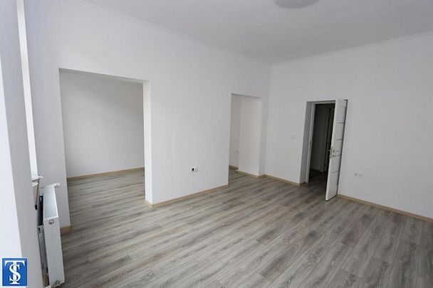 große helle 3 Zimmer Wohnung zentrale Lage mit Balkon - Photo 1