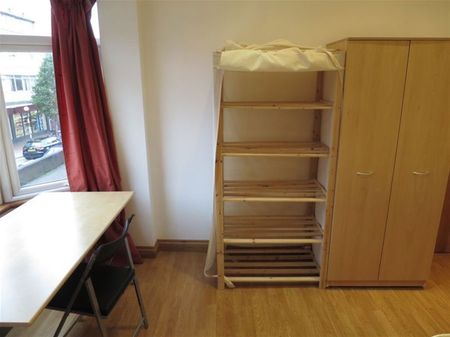 Cowley Road, Oxford, Oxford - Photo 3