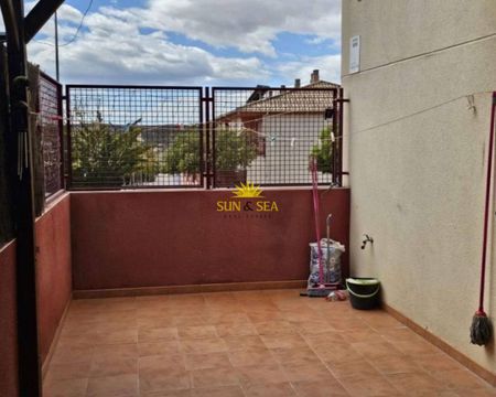 2-BEDROOM APARTMENT FOR RENT IN MURCIA - Photo 4
