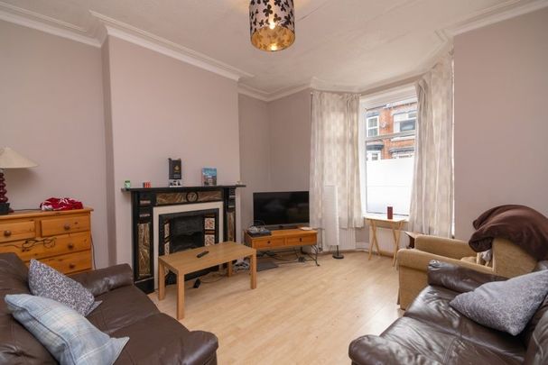 3 bedroom house share to rent - Photo 1