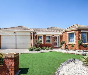 15 Fairhaven Crescent, Hoppers Crossing, VIC 3029 - Photo 4