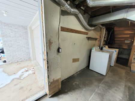 For Lease - 477 Dean Avenue Unit# 6, Oshawa, Ontario - Photo 5