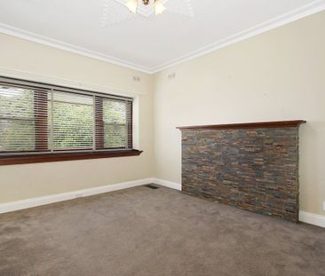 3 Bedroom Home Close to Albury CBD - Photo 6