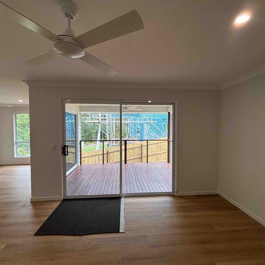 BEAUTIFUL BRAND NEW HOME WITH THREE BATHROOMS - REGISTER NOW TO APPLY AND INSPECT! - Photo 1