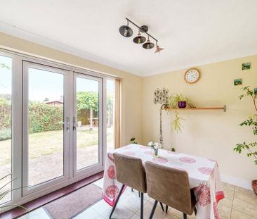 5 bedroom detached house to rent - Photo 5