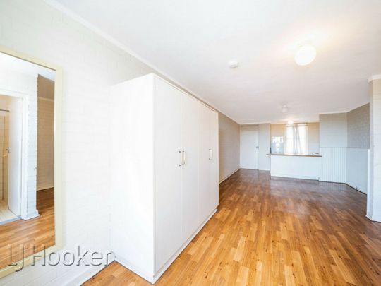 City Views.. - Photo 1