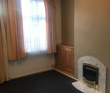 2 Bed Terraced House, Harold Street, LE2 - Photo 4