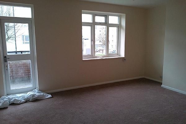 3 bedroom flat to rent - Photo 1
