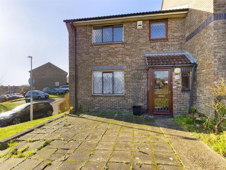 3 bedroom end of terrace house to rent - Photo 5