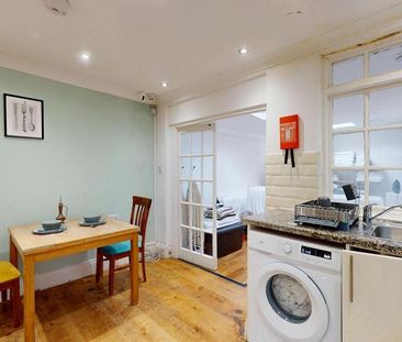 Studio to rent - Photo 6