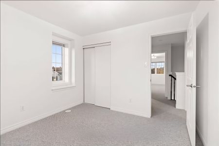 For Lease - 716 Maloja Way, Stittsville - Munster - Richmond, Ontario - Photo 4