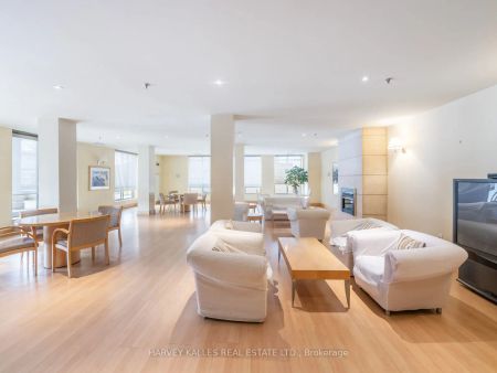 168 King Street E #1407 - Photo 4