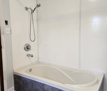 For Lease - 92 Francis Street, Cambridge, Ontario - Photo 6