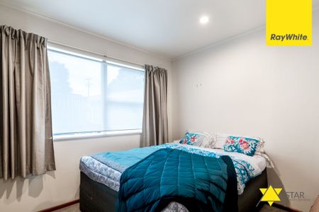 Experience the charm of this home nestled in the tranquil neighborhood of Titirangi. - Photo 4