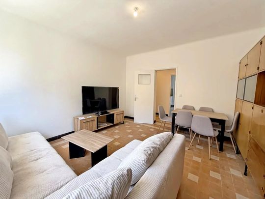 Location Appartement 3 pièces 67m² MARSEILLE 3ème - Photo 1