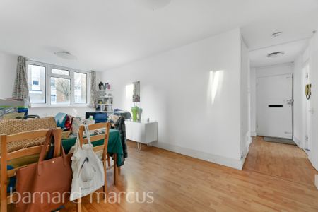 Ashley Crescent - Photo 4