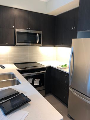 For Lease - 39 Annie Craig Drive Unit# 1505, Toronto, Ontario - Photo 1