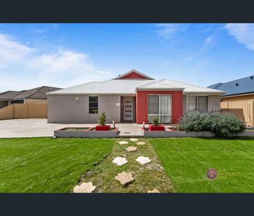 157 Warton Road, Thornlie, WA 6108 - Photo 2