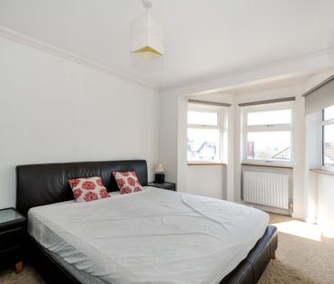 Hampden Way, Southgate, London, N14 - Photo 1