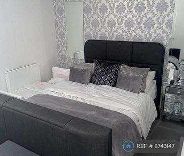 3 bedroom maisonette to rent - Photo 6