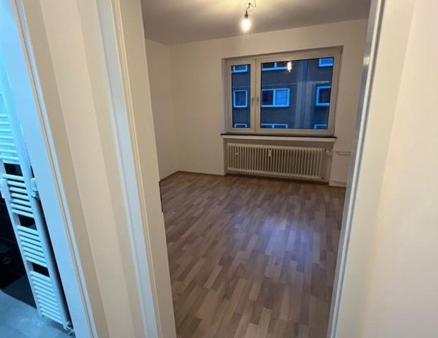 1 Zimmer Wohnung Südstadt - Elberfeld frisch renoviert - Foto 1