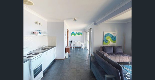 Ultimate Position! - Photo 1