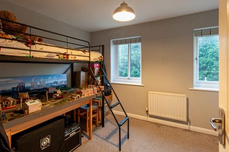 2 bedroom end of terrace house to rent - Photo 5