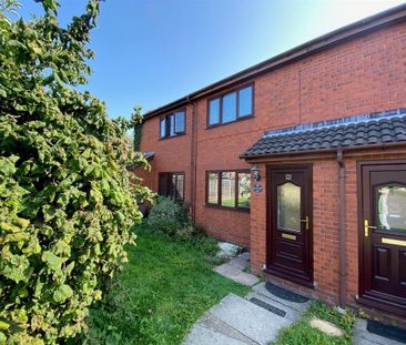 2 bedroom semi-detached house to rent - Photo 5