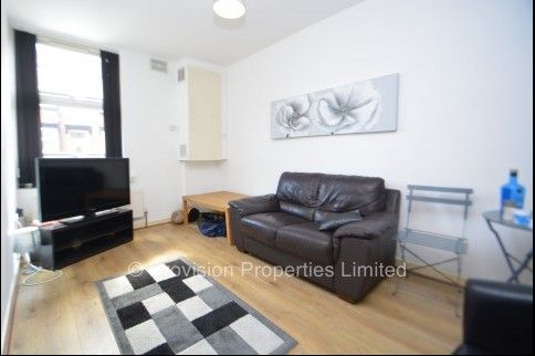 1 Bedroom Flats in Hyde Park, Leeds - Photo 1