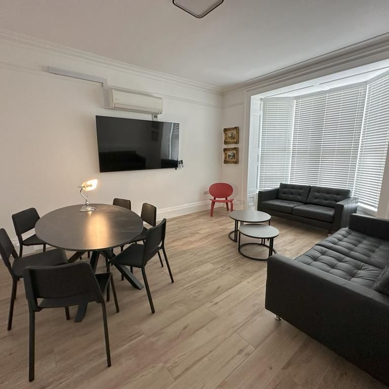 1 bedroom property to rent - Photo 1
