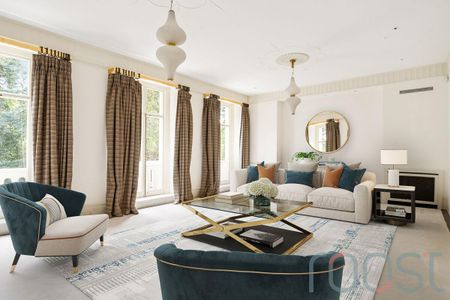 An immaculate three-bedroom duplex apartment to rent in the heart of Belgravia, SW1. - Photo 2