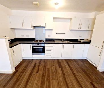 2 bedroom apartment to rent - Photo 4