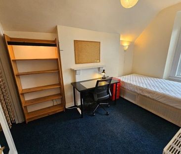 Cotham Brow, Redland - Photo 3