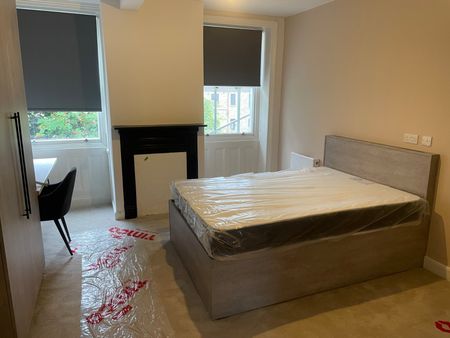 27 Elmwood Avenue, Huddersfield, HD1 - Photo 3