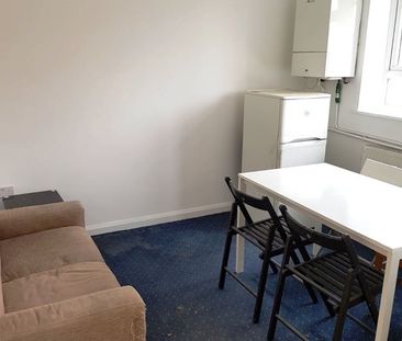 Studio Flat, Stanyhurst, SE23 - Photo 2