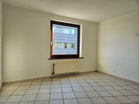 Ruim appartement met 1 slaapkamer in het centrum van Mol! – Verlinden Vastgoed - Photo 3